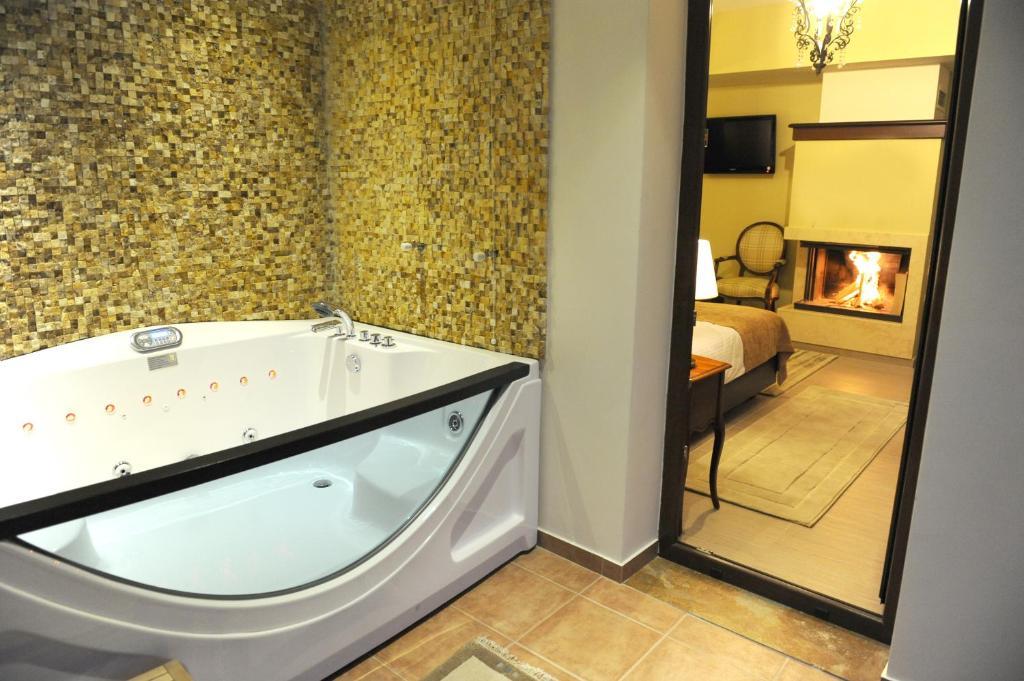 Agapi Luxury Hotel Loutraki  Phòng bức ảnh